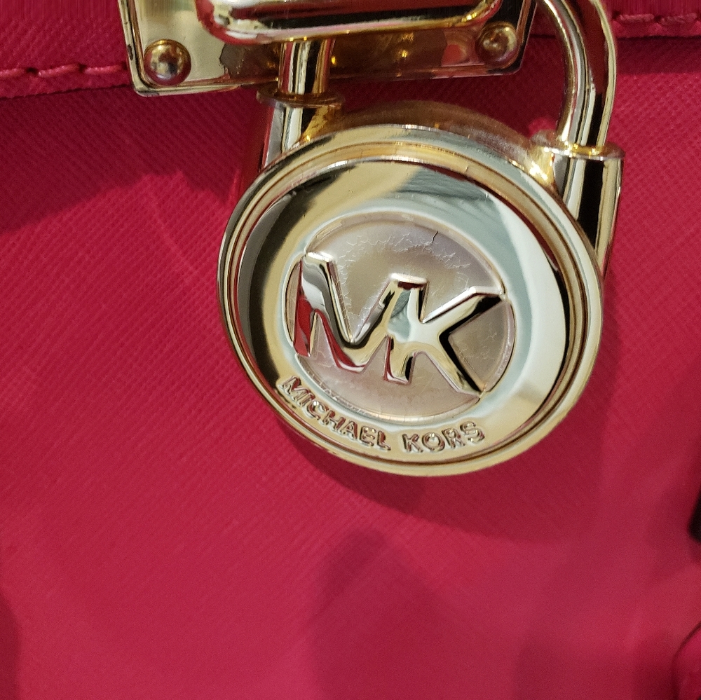 Michael Kors Hamilton Tote - Picture 5 of 8